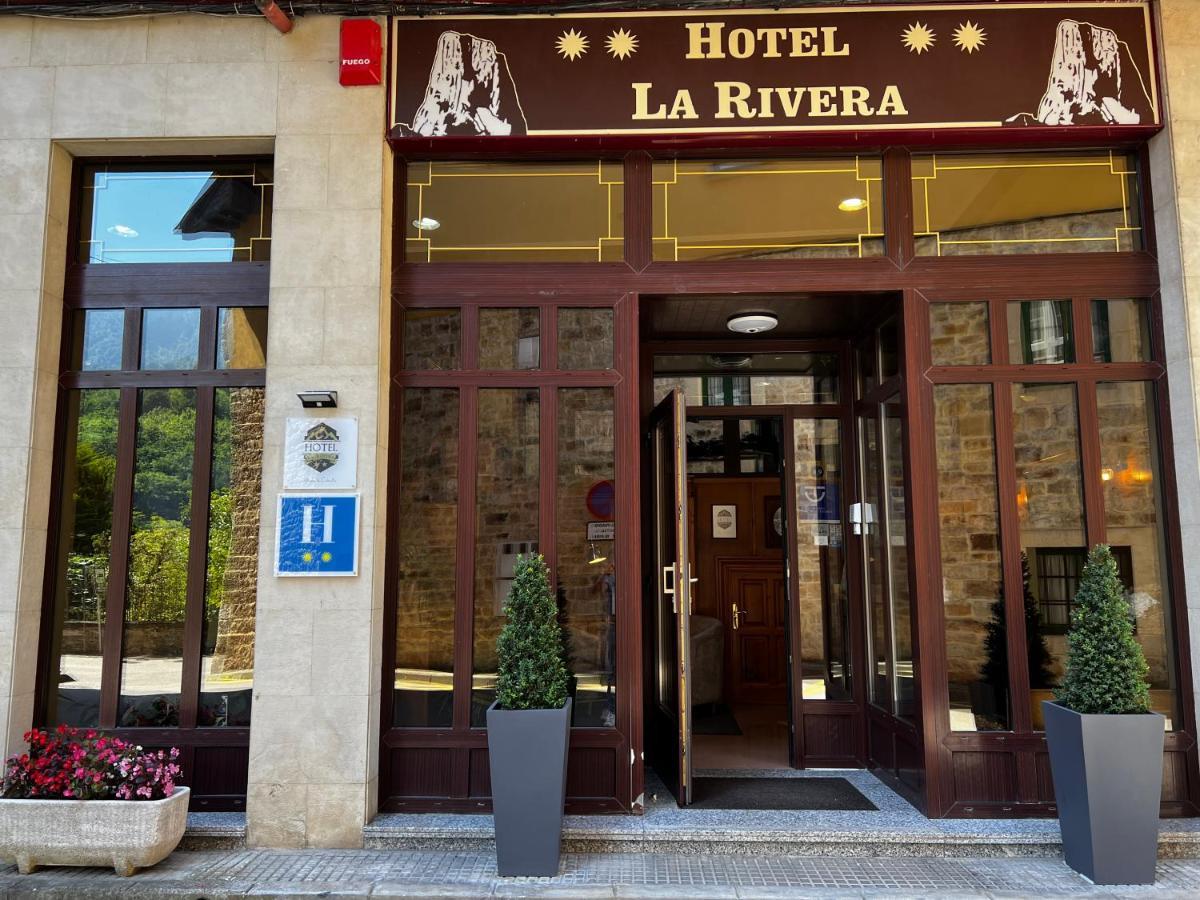 ארנאס דה קבראלס Hotel La Rivera מראה חיצוני תמונה