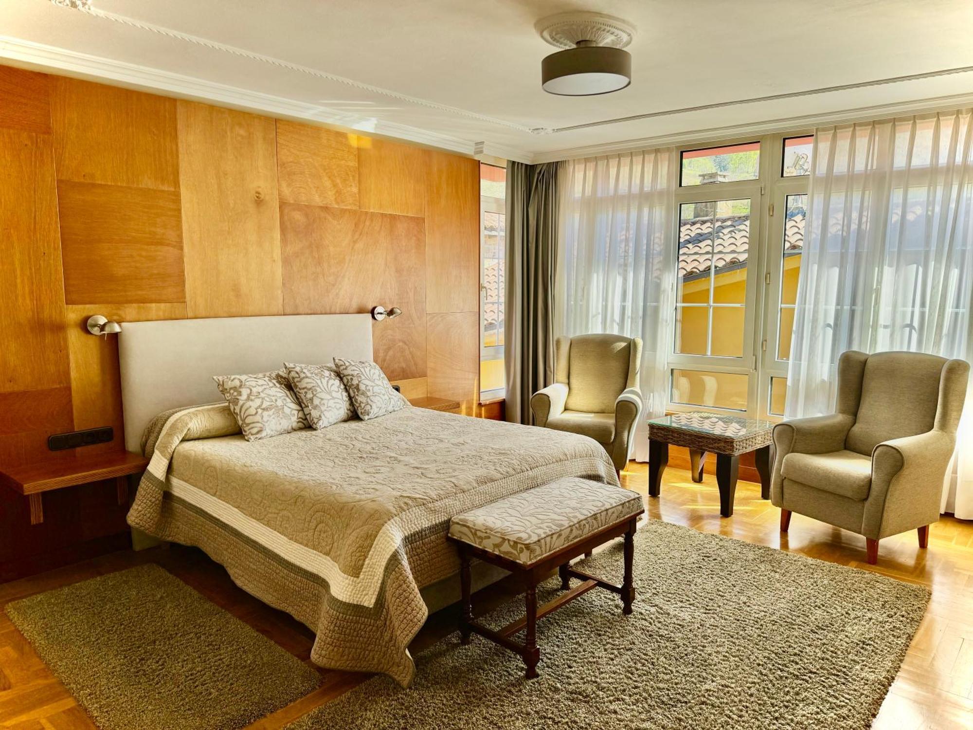 ארנאס דה קבראלס Hotel La Rivera מראה חיצוני תמונה