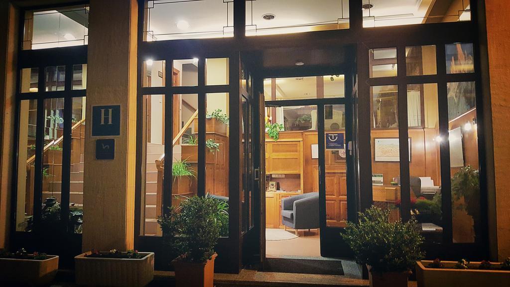 ארנאס דה קבראלס Hotel La Rivera מראה חיצוני תמונה