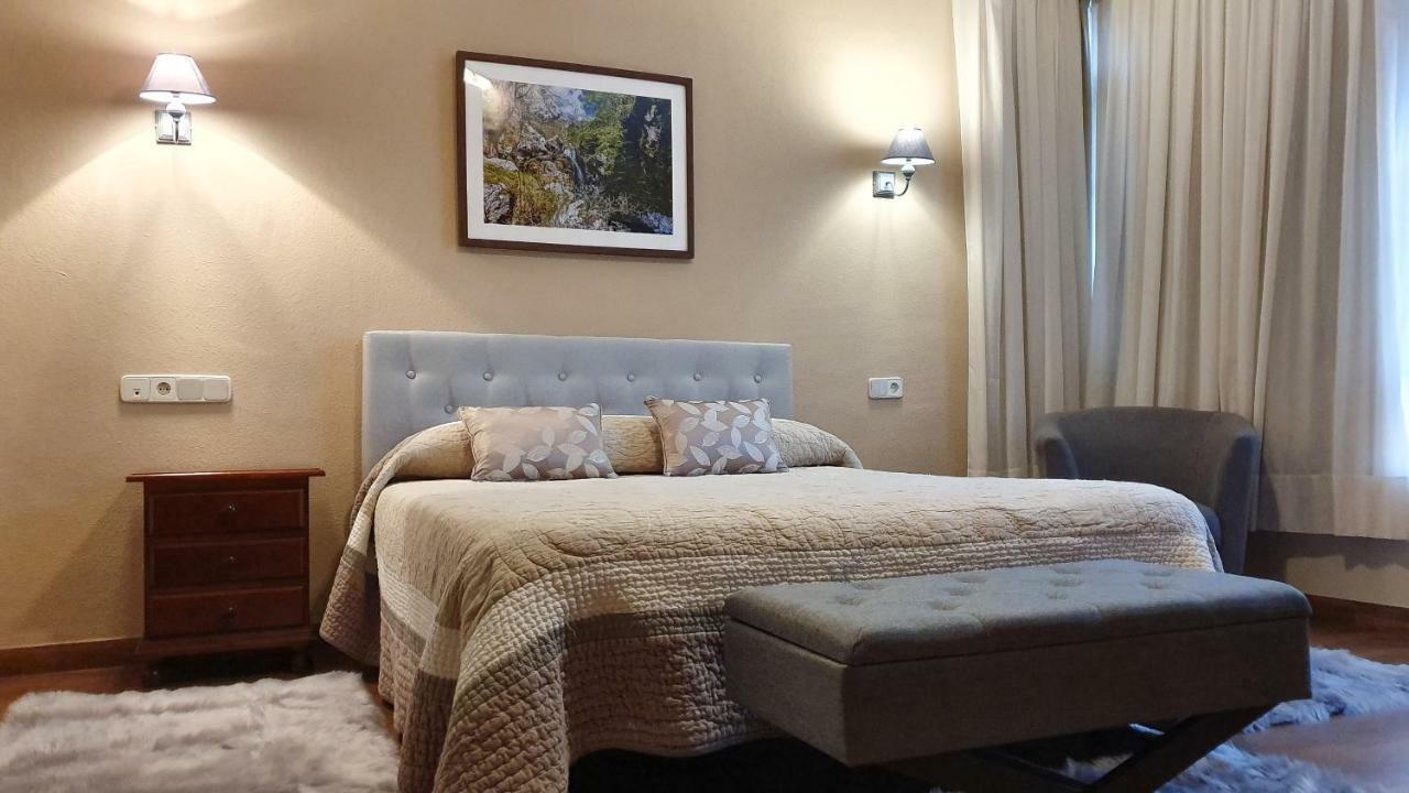 ארנאס דה קבראלס Hotel La Rivera מראה חיצוני תמונה